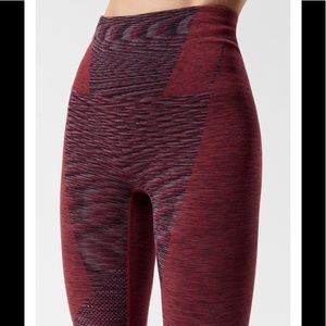 $150 LNDR Resistance Leggings Burgundy Marl, XS/S